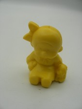 PVC figurine KIKI cadeau surprise lessive BONUX Monchichi FILLETTE Jaune