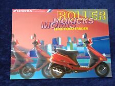 1996 Honda Dax ST 50 Scoopy SH 50 SFX 50 Bali SJ NSR 125R CN 250 Brochure