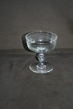 Coupe à champagne ancienne en