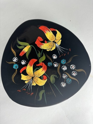 Longwy lys dish - lys, france