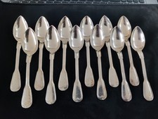 12 cuillères à café au