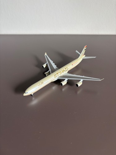 Herpa wings airbus - wings, l’airbus