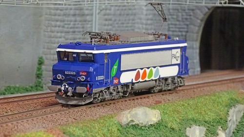 Models 11055s locomotive - ls,