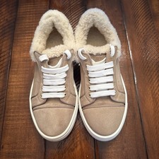 CHRISTIAN LOUBOUTIN 945$ Beige Suede & Shearling Vieirissima LowTop Sneakers