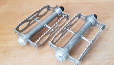 paire de pedales vélo ville