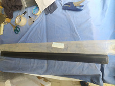 AB567 LEFT FRONT DOOR MOLDING VW GOLF MK2 4 DOOR 193853515B