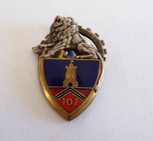 Insigne militaire 107 - insigne, 107°