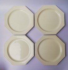 4 assiettes à dessert Creil