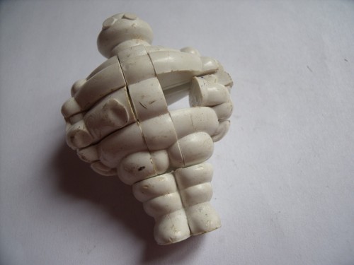 Bibendum casse tête michelin - bibendum,