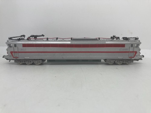 Lima 208122 locomotive - lima, ho