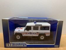 UNIVERSAL HOBBIES LAND ROVER DEFENDER 110 NATIONAL POLICE 1/18 IN BOX G3 BM