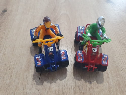 Lot quads pour - pour, circuit