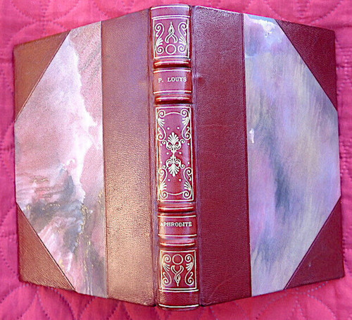 Curiosa aphrodite par - aphrodite,