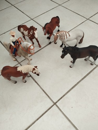 Lot chevaux schleich adultes - chevaux,