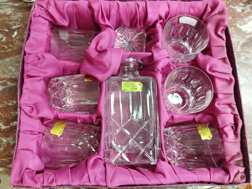 Coffret pièces service à - 8,