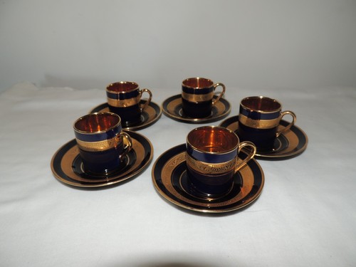Anciennes tasses sous - 5,