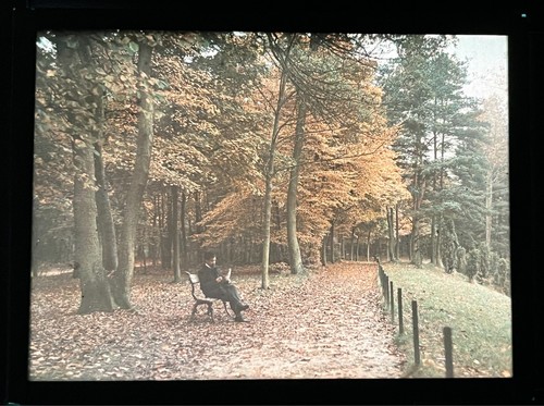 Autochrome 9x12 homme dans - dans, un
