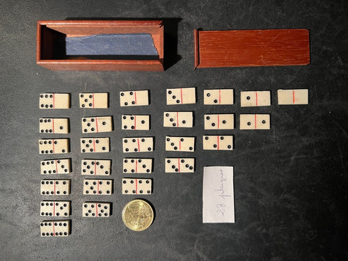 Ancien jeu dominos - ancien,