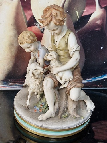 Capodimonte Benacchio Figurine