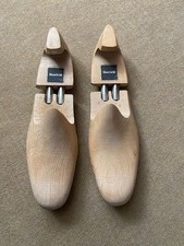 Embauchoirs, articulés