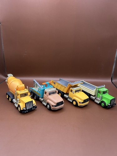 R858 lot camions - de, 4