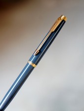 STYLO BILLE PARKER 75 EN LAQUE