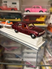 Majorette Renault 16 avec