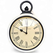 Horloge murale en bois fait