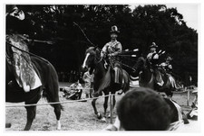 Japon, Cible Yabusame, tir à l'arc à cheval Photo prise par Henri Lestoquoy