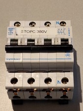 Vynckier Series E C25 400V~