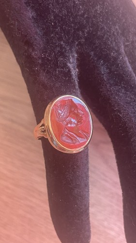 Antique intaglio gold ring - antique, /