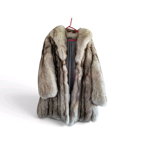 Manteau fourrure long et - fourrure, mi-long