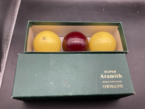 Antique french billiard balls - billiard,