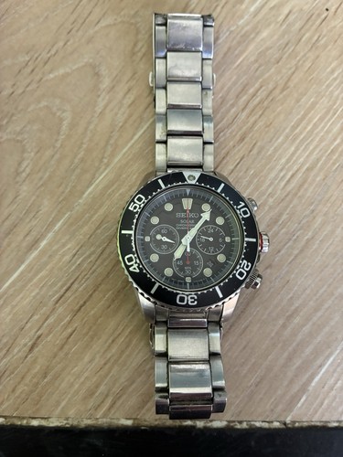 Seiko solar chronograph - seiko,