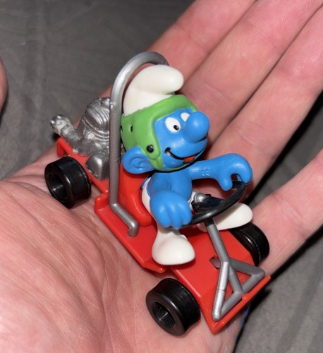 Schtroumpfs voiture course - voiture,