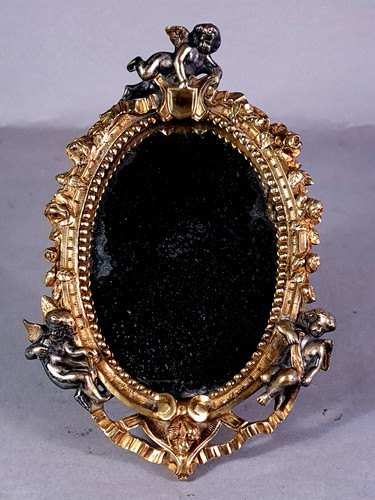 Ancien mignon cadre bronze