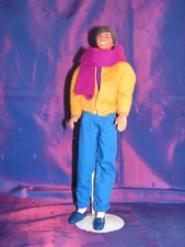 KEN      n° 7318    GREAT SHAPE  1983 avec n° 2305 TWICE  as NICE 1986