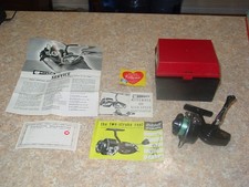 Garcia Mitchell 320 Spinning Reel, 2 stroke, "Otomatic", plastic "box", papers