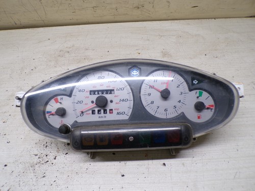 Compteur piaggio 125 2004 - compteur,