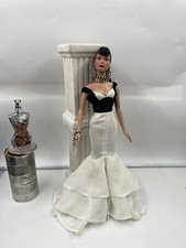 TONNER DOLL SYDNEY  3 tenues