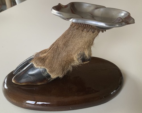 Cendrier pied biche - ,