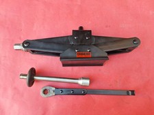 ORIGINAL JACK CRIC BATTAINI FOR TOOL KIT OF TOMASO PANTHER MONGUSTA no ferrari