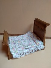 meubles maison de poupée