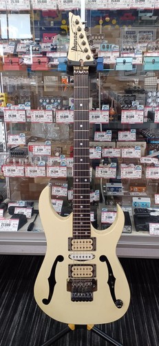 Guitare électrique ibanez - guitare,