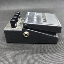 Pédale de distorsion Boss