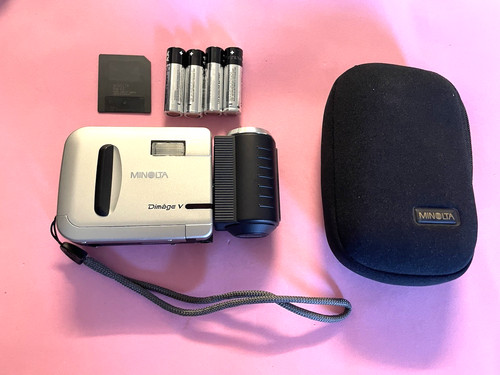 Minolta dimage digital - v,