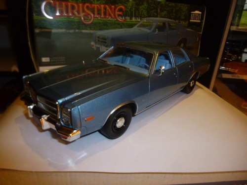 Plymouth fury 1977 - plymouth,