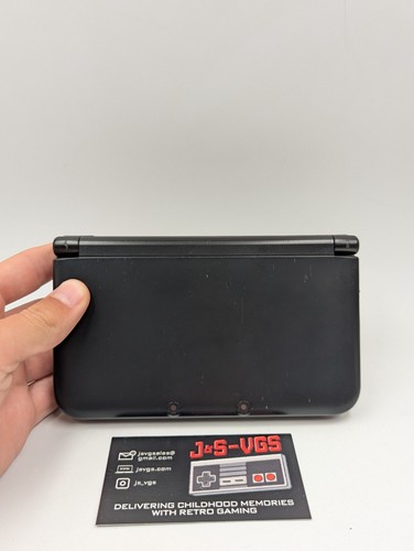 Nintendo 3ds black console - black,