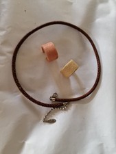 Collier Vintage Galuchat