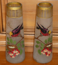 Ancienne paire de vases en verre à décor d'oiseaux fleurs peint  Art nouveau